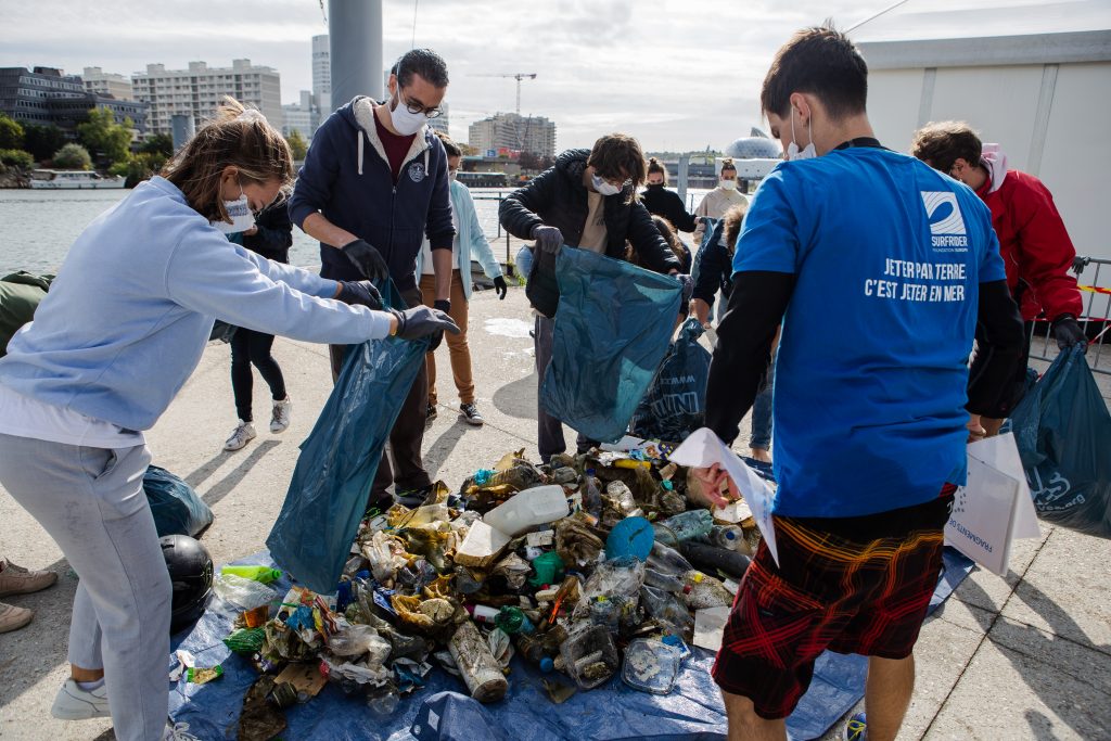 Action de dépollution de la Seine - ©Jérémie Croidieu