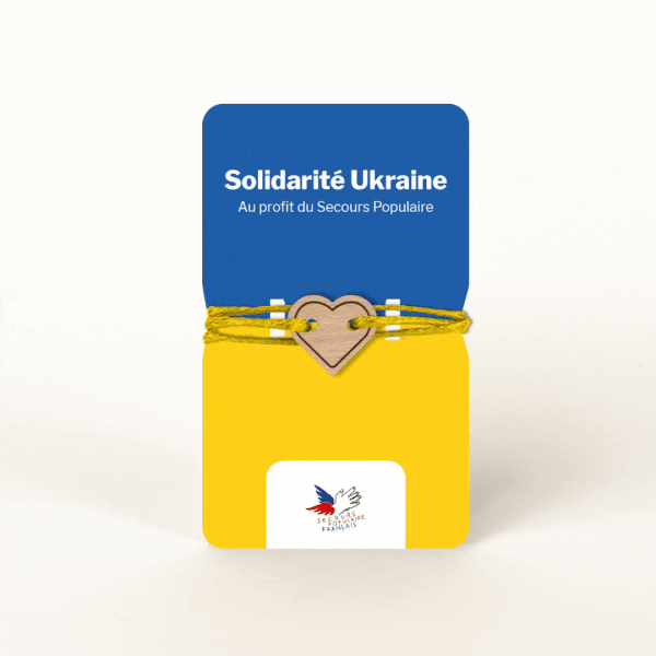 Solidarité Ukraine badge et bracelet en bois