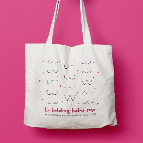 MOCKUP-OFFRE-GENERIQUE-OCTOBRE-ROSE-TOTT3-Totebag-fond-couleur-4-scaled-plie48fgfbh2hlqg7ysvb2jjid0g8ur15u7vgrvog8